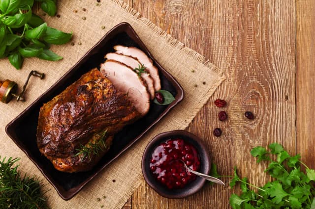 Jakie przyprawy do karkówki pieczonej, aby uzyskać wyjątkowy smak?