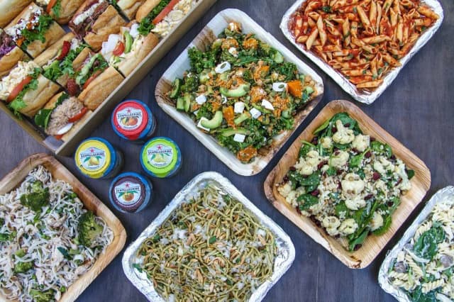 Jakie przekąski nad wodę, które zaskoczą Twoich przyjaciół?